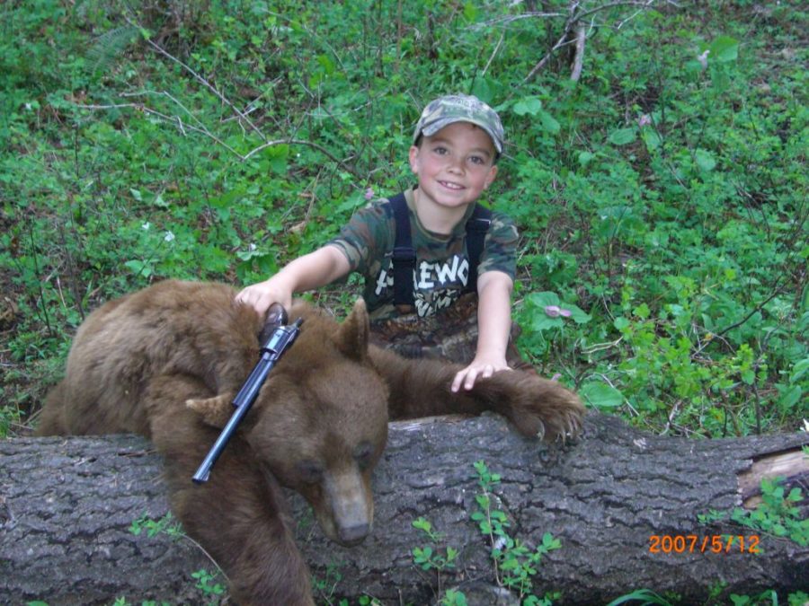 Little+tyke+exercises+his+second+amendment+right+to+bear+arms.+%28Photo+courtesy+of+C+4+Ranch+and+Lodge+website%29