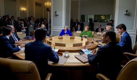 The leaders of the G7 countries discuss trade policy