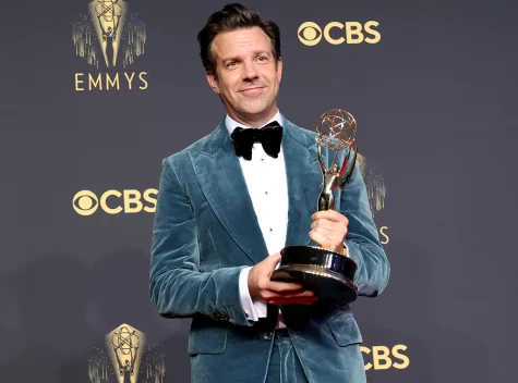 Jason Sudeikis beams after receiving his first Emmy award in 2021.