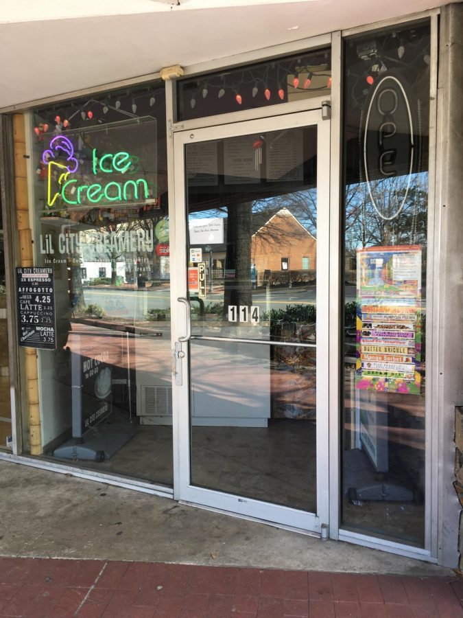 The storefront of Lil City Creamery on W. Broad Street. (Photo by Kylie Moffatt)