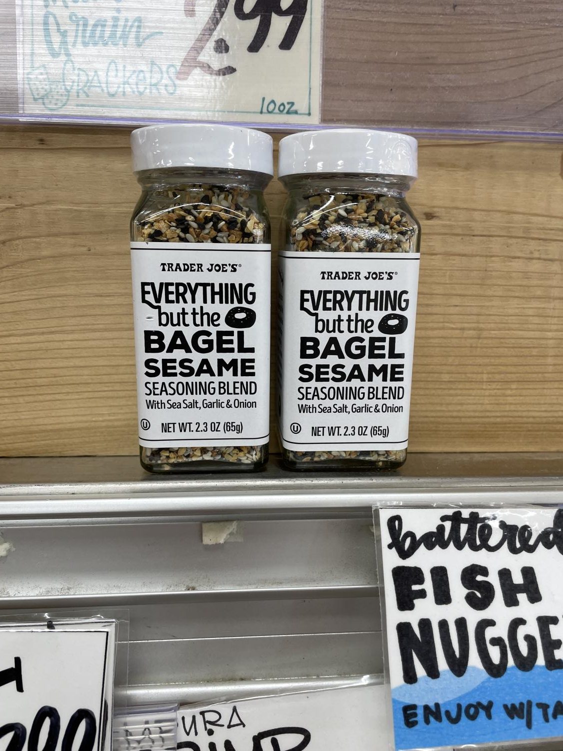 Trader Joes Everything But The Bagel Sesame Seasoning Blend 2.3 oz 65 G - Pack of 4