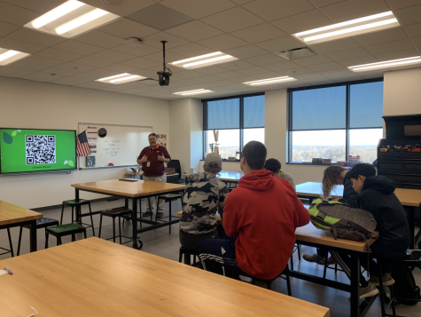 Dr. WuRorrers courses on Energy Supply and Demand gains much attention from the students as he explains the many hands-on and sustainability-focused projects, field trips, and future job opportunities. (Photo by Kylie Moffatt)