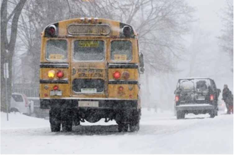  Students are debating whether winter break should start earlier. (Photo Via BussBoss)