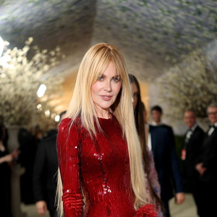 Actress Nicole Kidman walks the red carpet. (Photo via Ethos)